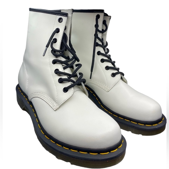 Dr Martens 1460 women’s smooth leather lace up white boots woman’s size 8 - Picture 7 of 13